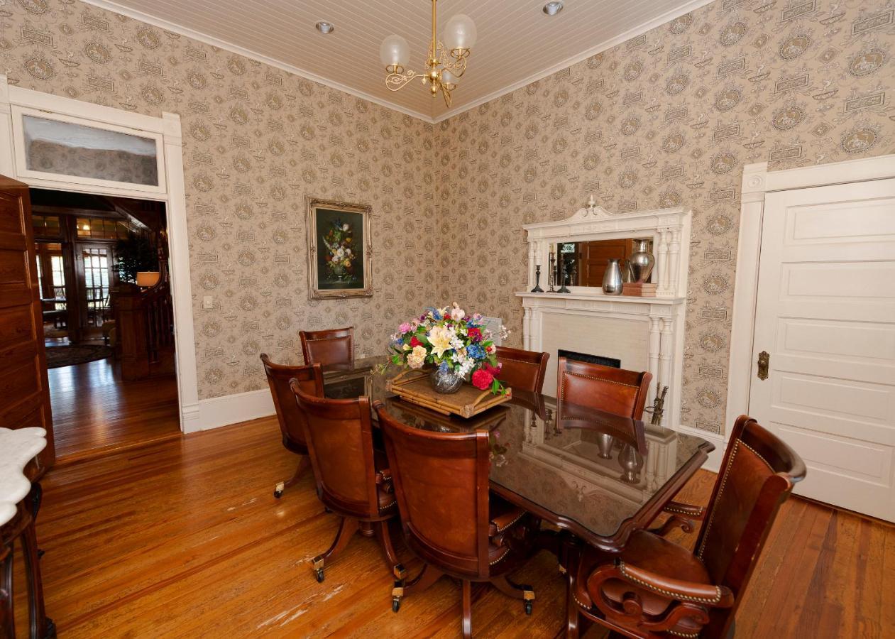 Captain Henderson House Ξενοδοχείο Arkadelphia Εξωτερικό φωτογραφία