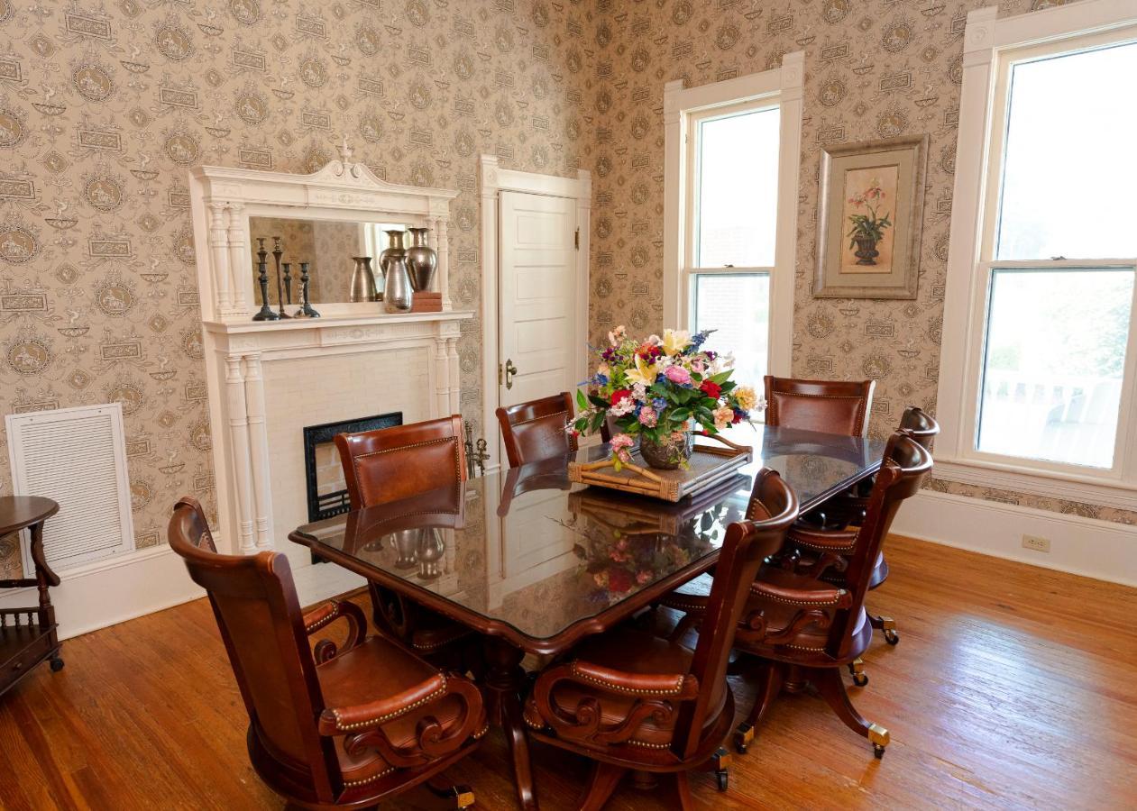 Captain Henderson House Ξενοδοχείο Arkadelphia Εξωτερικό φωτογραφία
