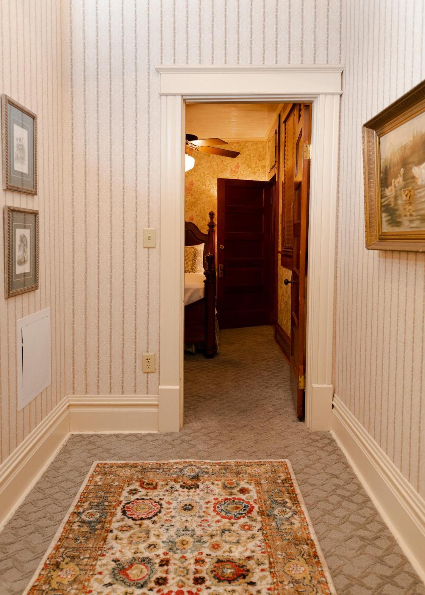 Captain Henderson House Ξενοδοχείο Arkadelphia Δωμάτιο φωτογραφία
