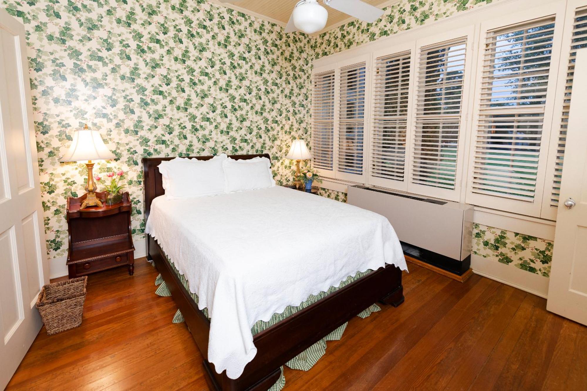Captain Henderson House Ξενοδοχείο Arkadelphia Δωμάτιο φωτογραφία